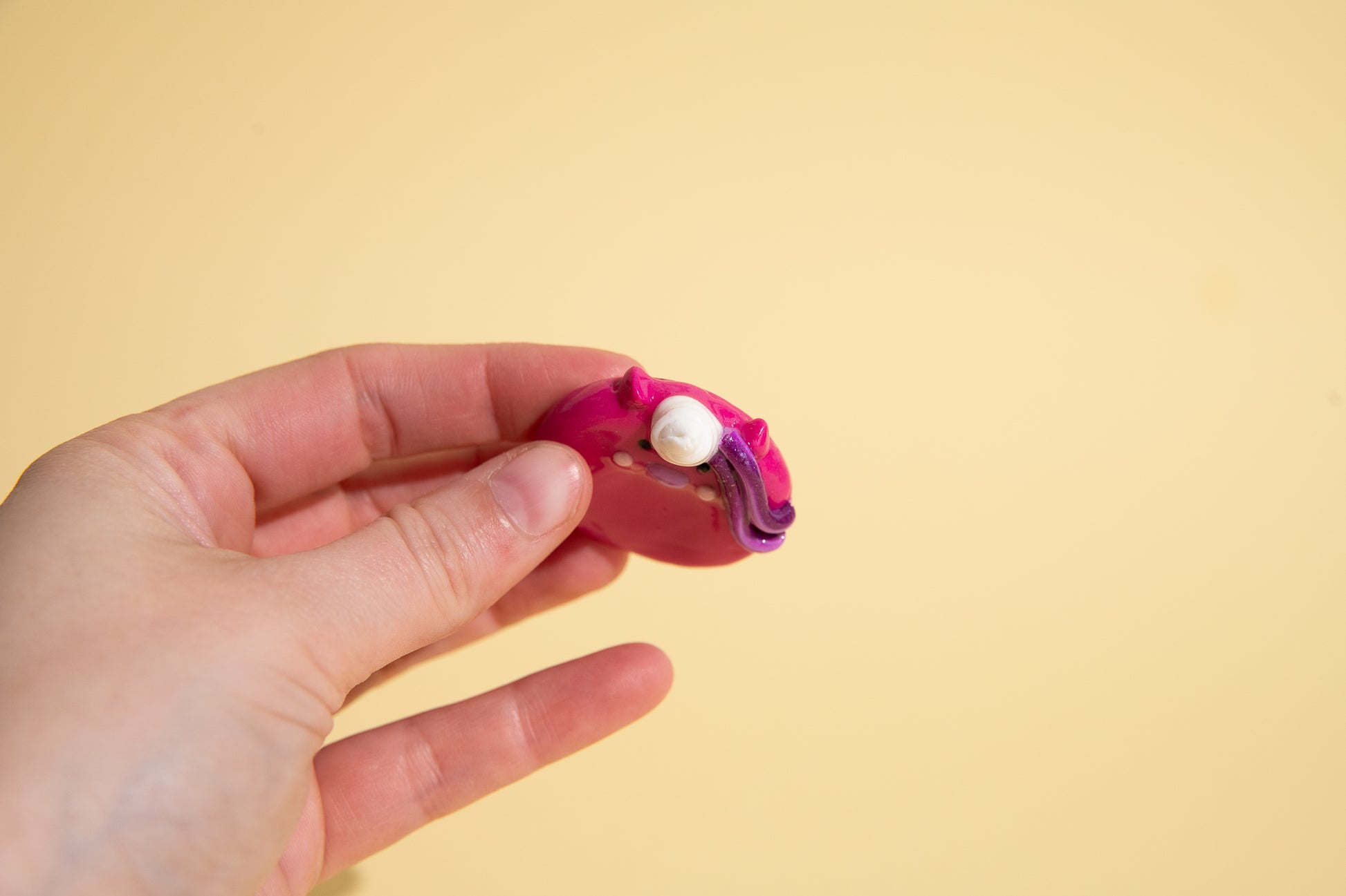 handgemachter polymer clay sorgenstein für adhs stressabbau und fokussteigerung