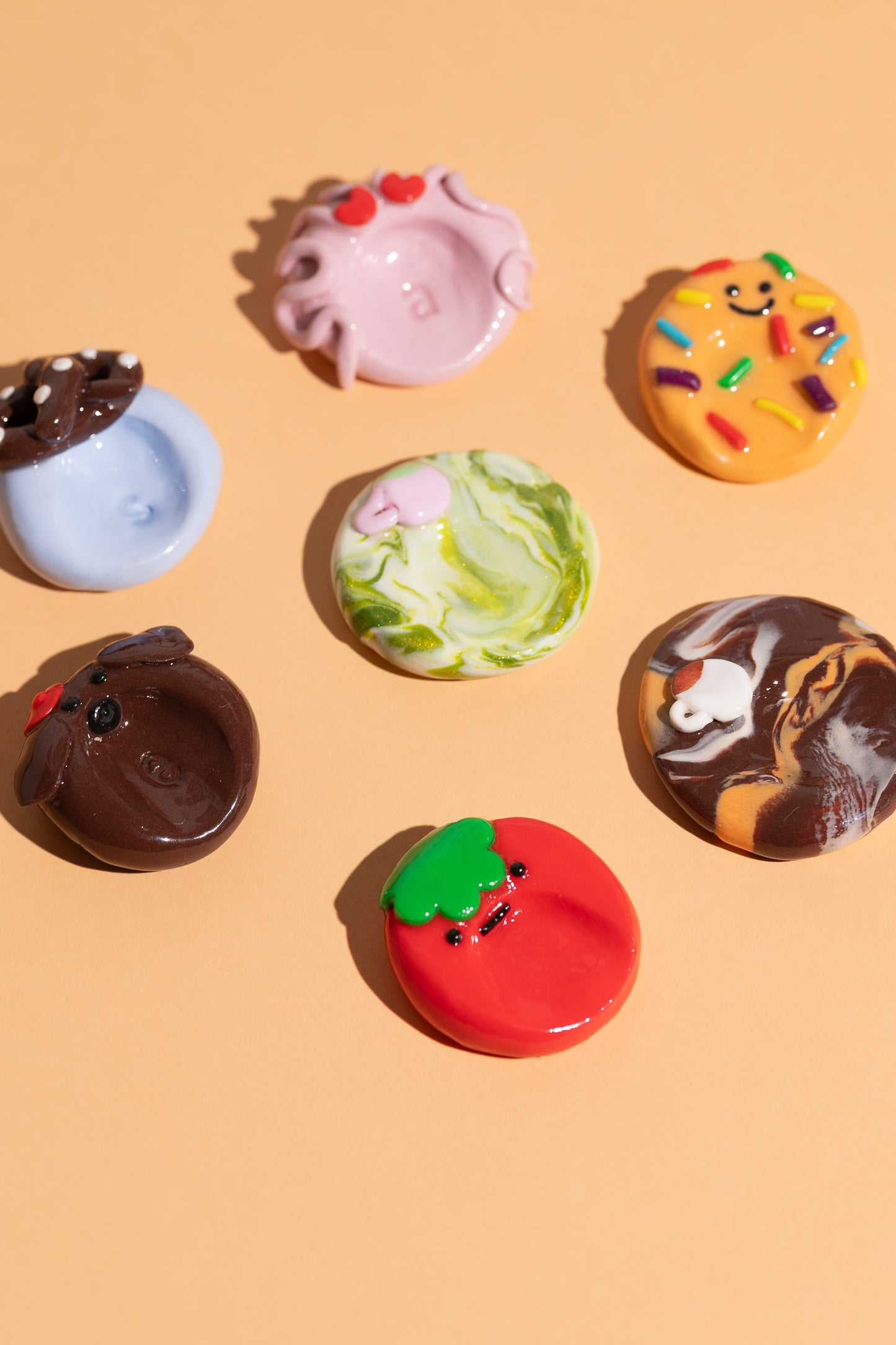 handgemachtes Tomaten Fidget Toy mit Initiale personalisiert