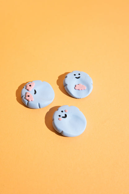 minimalistisches mattes Wolken Fidget Toy Sorgenstein handgefertigt