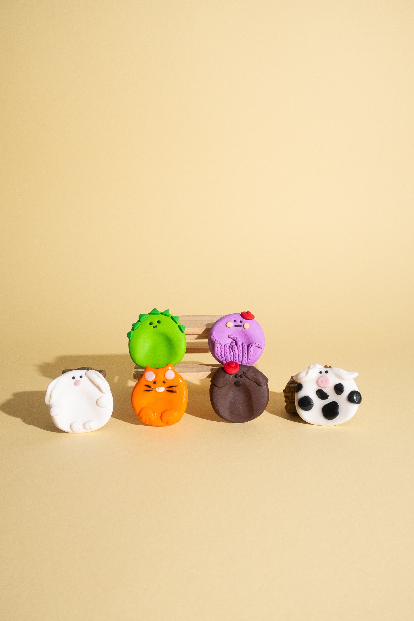 Handgemachte Fidget Toy Sorgensteine Mix Tiere (Katze, Hund, T-Rex, Oktopus, Kuh) für Selbstregulation